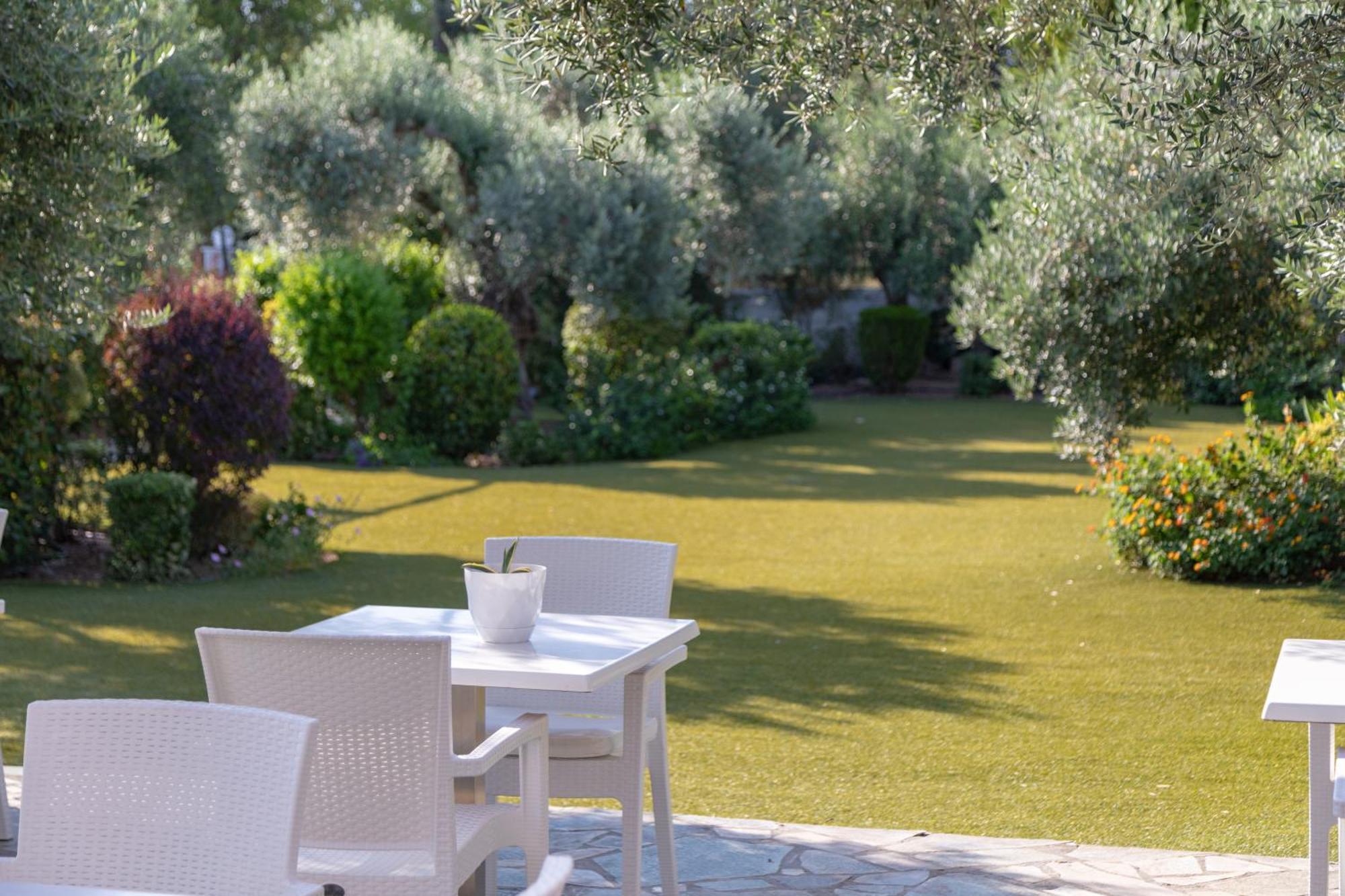 Kedro Ampoulos Rooms & Apartments מראה חיצוני תמונה