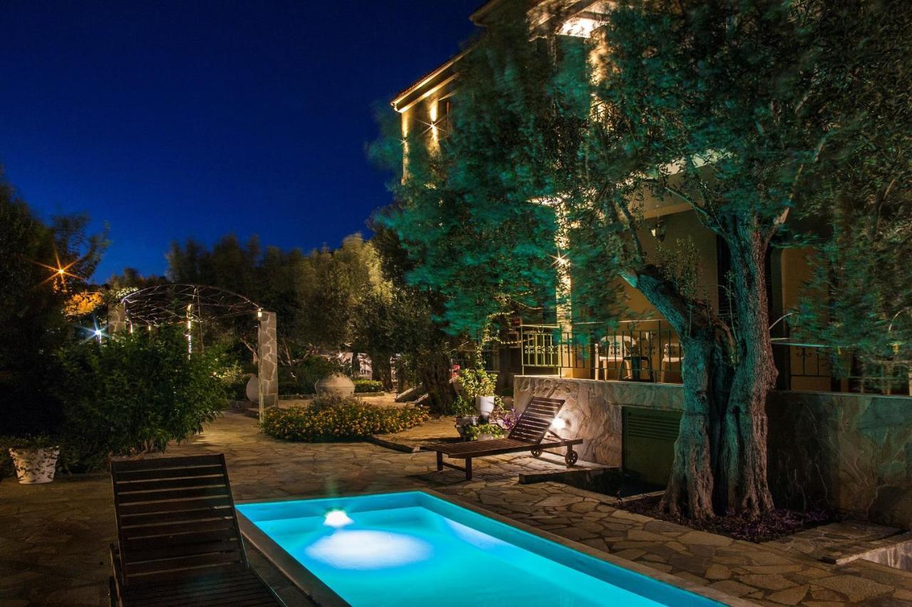 Kedro Ampoulos Rooms & Apartments מראה חיצוני תמונה